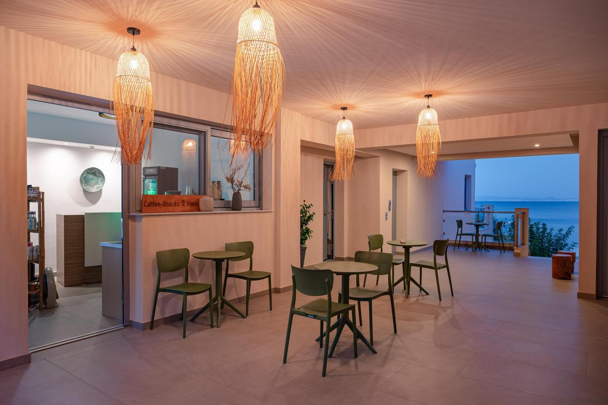 8Moons Boutique Apartments Kokkari Exterior photo
